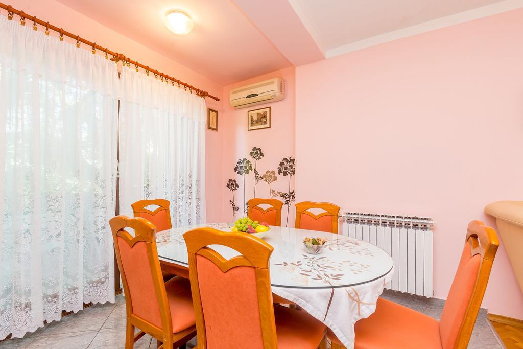 Apartments Bolonic Кърк Екстериор снимка